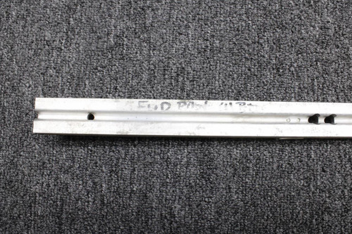 Piper Aircraft Parts 17922-005, 18318-000 Piper PA23-250 Seat Track Forward Inboard LH or RH w Stop 