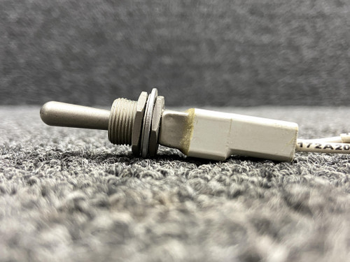 8868K56 (Alt: MS21346-281) Eaton Toggle Switch