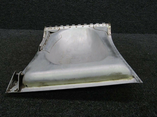 1211185-2 Cessna 210A Door Assy Main Gear Well RH