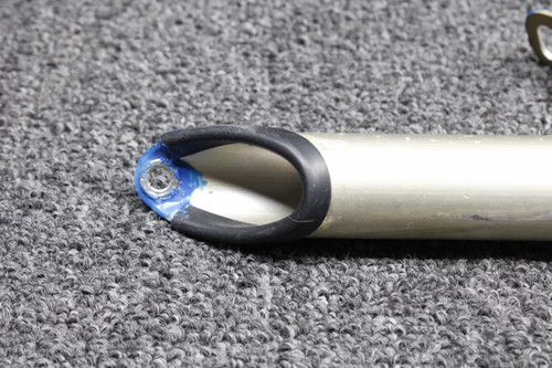 Diamond DA42-NG Wing Wiring Conduit Tube and Bracket RH (Minor Corrosion)