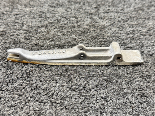 0711032-1 (Use: 0711032-2) Cessna 182C Latch Handle