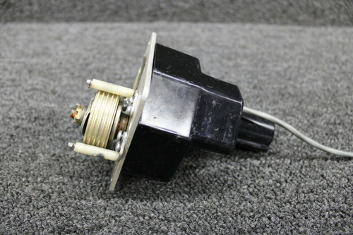 762-252 (M/N: 1C508-1-529P) Piper PA32RT-300T Edo-Aire Pitch Servo (Volts: 14)