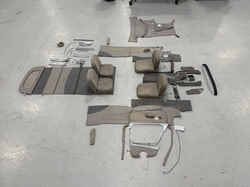 Piper PA28-140 Interior Set with Seats, Plastics, Headliner, and Accessories