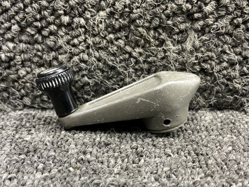 1717043-2 Cessna 177B Cabin Door Vent Window Crank LH or RH