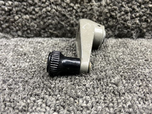1717043-2 Cessna 177B Cabin Door Vent Window Crank LH or RH
