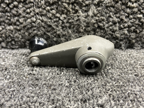 1717043-2 Cessna 177B Cabin Door Vent Window Crank LH or RH