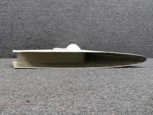 0831360-1 Cessna 310I Fin Rotating Beacon Tip Assembly (Chipped Fiber Glass)