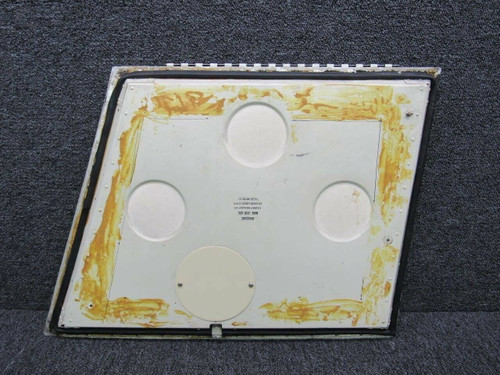 66793-018 (Use: 66793-800) Piper PA28R-201T Baggage Door Assy