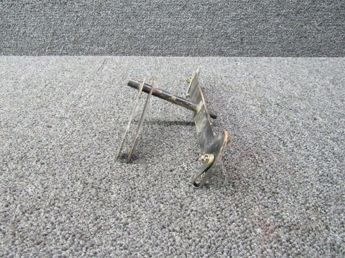 35730-003 Piper PA28R-201T Aileron Bellcrank Assembly RH
