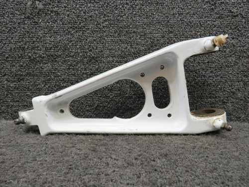 King Air 50-810032-8 Beechcraft King Air B90 Main Landing Gear Upper Knee Assembly 