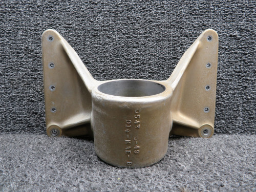 0543013-1 Cessna 172D Upper Nose Gear Fitting