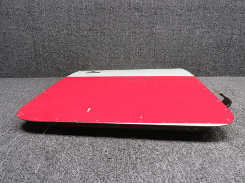 0711101-33, 0711102 Cessna 172D Baggage Door Assembly with Hinges (Striped)