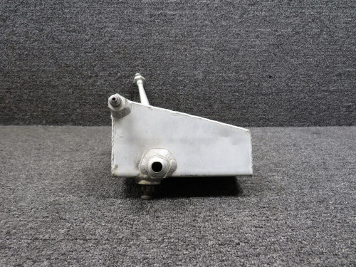 1216407-1 (WEU: 1216407-11) Cessna 210D Fuel Reservoir Assembly