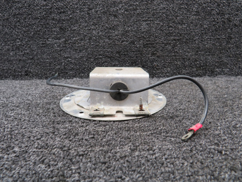 0700616-1, 1270432-2, 0513208-1 Cessna 182J Courtesy Light Lamp, Shield & Cover