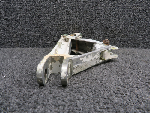 67025-011 Piper PA32R-300T Main Gear Truss Assembly with Hooks RH