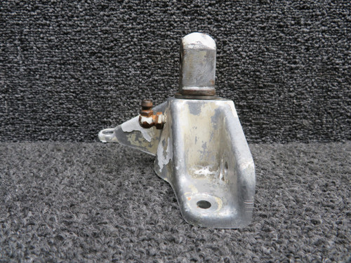 95643-006 Piper PA32RT-300T Main Gear Truss Bracket Assembly LH