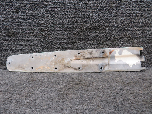 0711037-16 (Cast: 0711037-497) Cessna 210D Upper Cabin Door Hinge RH