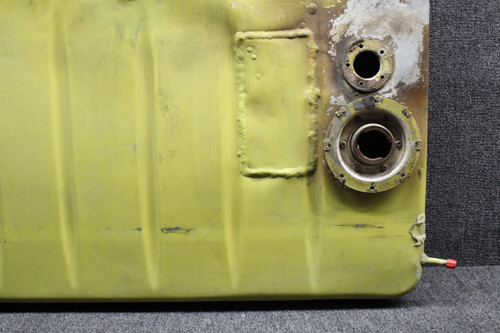 0526007-4 Cessna 172D Fuel Tank Assembly RH (Patched)