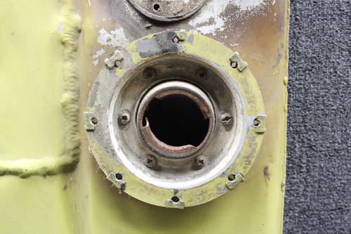 0526007-4 Cessna 172D Fuel Tank Assembly RH (Patched)