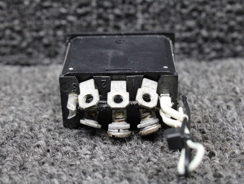 8941K699 (Alt: 688-296) Piper PA28-181 Avionics Master Rocker Switch