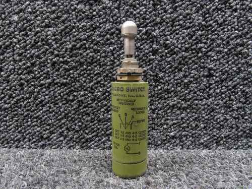 7ET2-6-P Micro Switch Maintained Switch (Volts: 28)