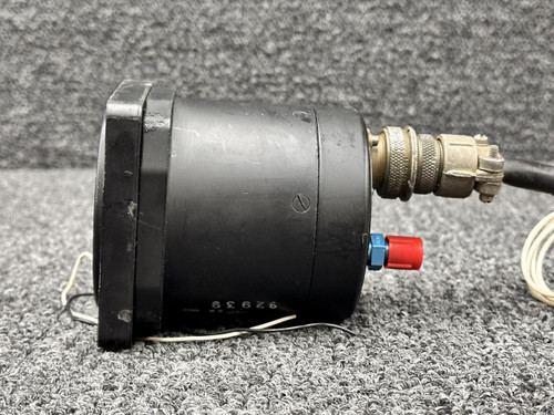 Edo-Aire 22-804-032-1 Edo Aire Engine Tri-Gauge Indicator with Probe (Lighted: 27V) 