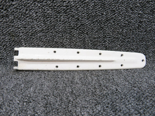 0711037-2 Cessna 180J  Upper Door Hinge Rear RH (White)