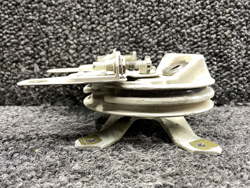 5115533-2, 5115534-10 Cessna 421C Aileron Quadrant Pulley w Stop Plate & Fitting