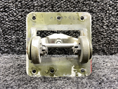 5115537-1, 5115549-5 Cessna 421C Aileron Yoke Assembly w Bracket LH