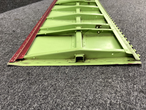 0825000-96 Cessna 421C Inboard Flap Assembly RH (Minor Skin Dents)