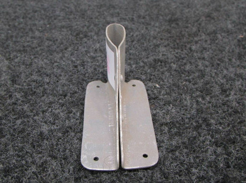 0411670 Cessna Bracket Assembly (New Old Stock) (SA)
