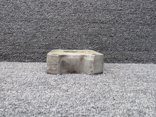 Piper Aircraft Parts 075-10150 Piper 601P Torque Plate (Thickness: 1.64," Hole Distance: 3.281") 