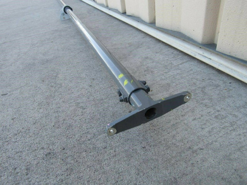 D224-2, C041-11 Robinson R44II Tail Rotor Drive Shaft w Bearings and Yokes