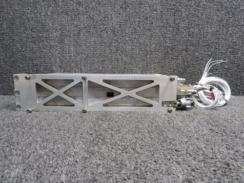 011-01356-00 Garmin GTS-800 Traffic Advisory Unit with Tray (14-28V)