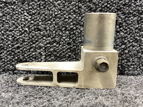 29567-001 Cirrus SR22T Flap Torque Tube End Fitting