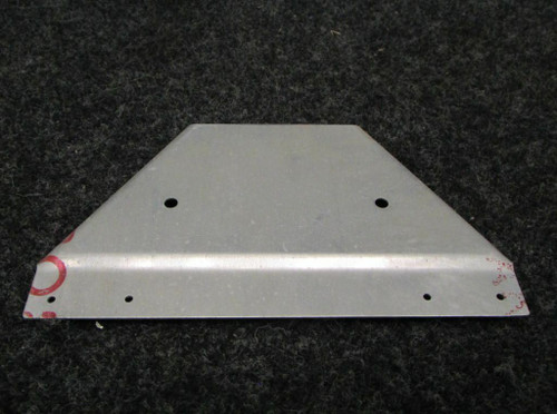 1211440-4 Cessna Gusset Assembly (New Old Stock) (SA)