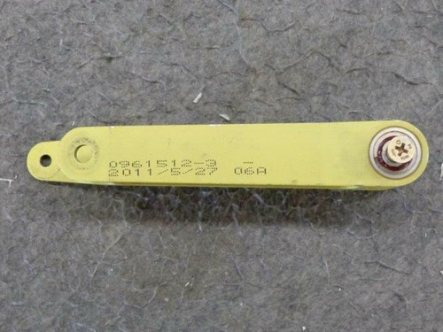 0961512-3 Cessna C-162 Bellcrank Assy Outboard