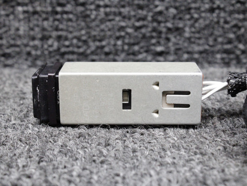 96182 (Alt: 582-10A0B0C1) Eaton Annunciator Switch (Alt Alert)