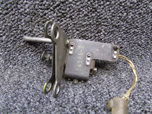 54566-002, 3011543A Piper PA-31T Beta Switch Angle Assembly with Bracket (C20)