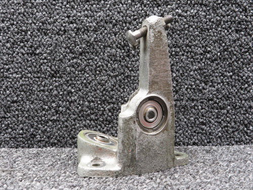 35-600002 Beechcraft BE-35 Empennage Tail Surface Mount Assembly