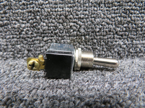 Cole Hersee  5582 Cole Hersee Toggle Switch 