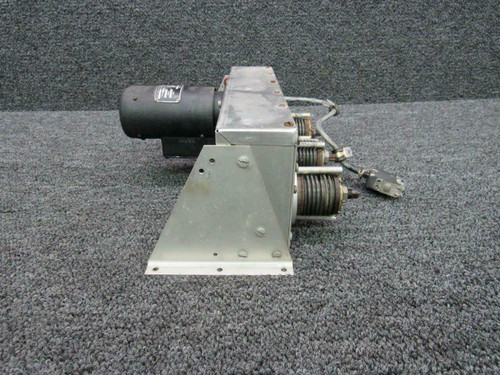 0861400-4 (ALT: 121D-3 / 46554-04) Lear Servo Assy w/ DC Motor (Voltage: 24)