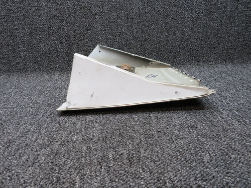 1213261-206 Cessna 207 Cowl Flap Assembly RH (White)
