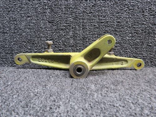 20256-001 Piper PA24-250 Aileron Bellcrank Assembly RH