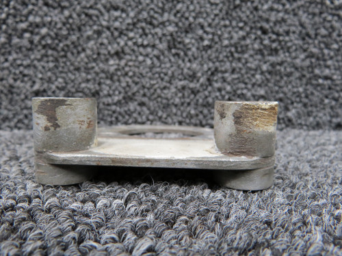 75-37 Cessna 182M Main Gear Torque Plate (Distance: 2.25”, Thickness: 1”)