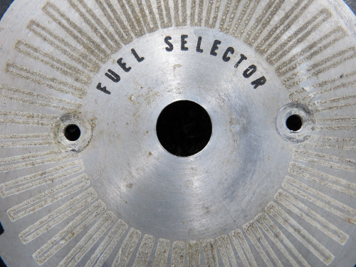 0716615-1 (Use: 0705048-4) Cessna 182M Fuel Selector Placard