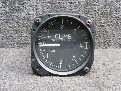 CA-54-1A (Alt: 7040T) United Instruments Vertical Speed Gauge