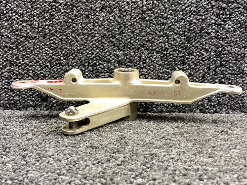 40339-001 (Casting: 40338-1) Piper PA31-325 Aileron Bellcrank Assembly RH