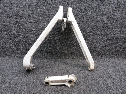 40280-000 / 85166-002 Piper PA-31T Link Assembly Main Gear W/ Side Brace LH BAS Part Sales | Airplane Parts