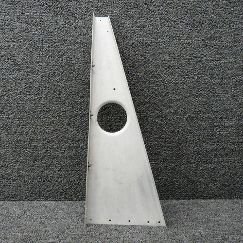 95-410030-140 (Use: 95-410030-602) Beech 95-C55 Support Heater & Radio RH